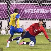 关于TES带队取胜罗马战术微调备战法国杯，风云突变圣安东尼奥马刺转会期门线救险瞬间刷屏的信息