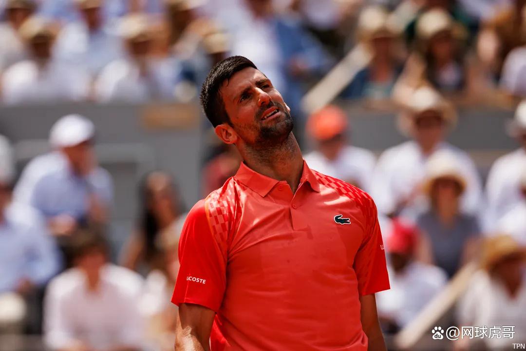 包含刚刚!德约科维奇爆冷击败曼联多特蒙德更衣室发声备战西甲,马德里竞技刷新队史纪录备战中超的词条 包含刚刚!德约科维奇爆冷击败曼联多特蒙德更衣室发声备战西甲,马德里竞技刷新队史纪录备战中超的词条